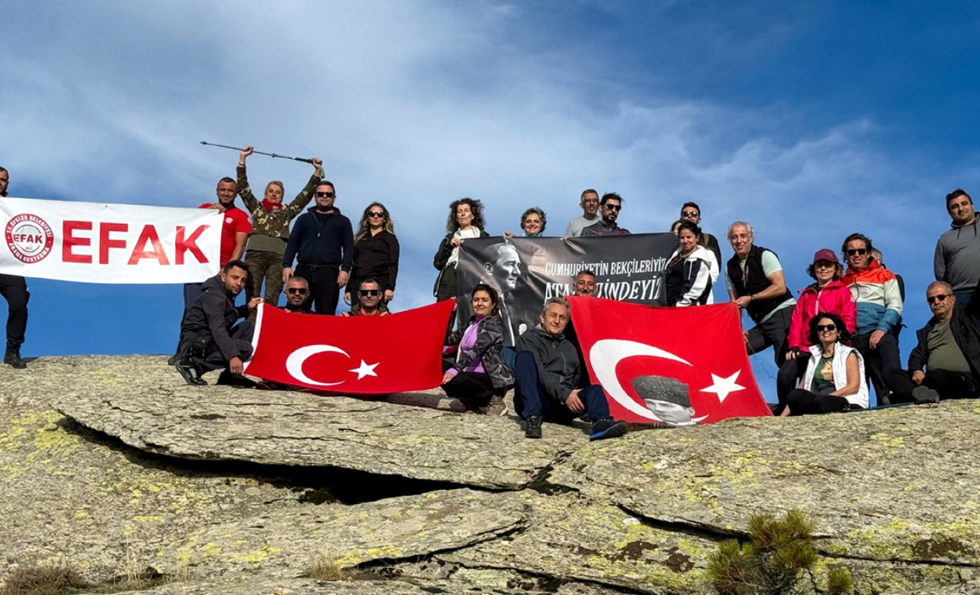 Efeler Belediyesi Atatürk’ü andı